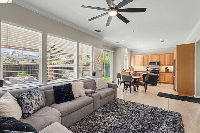 542 Vivian St, Brentwood, CA 94513