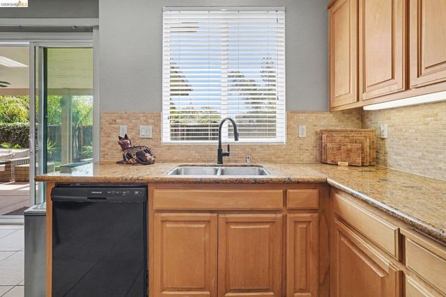 542 Vivian St, Brentwood, CA 94513