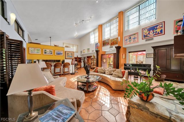 184 W Mariana AVE, North Fort Myers, FL 33903