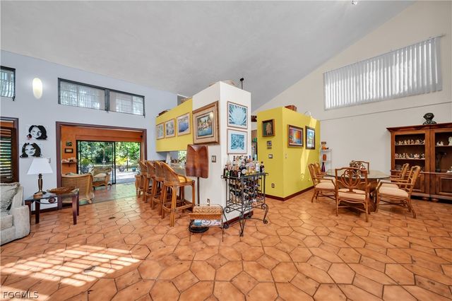 184 W Mariana AVE, North Fort Myers, FL 33903