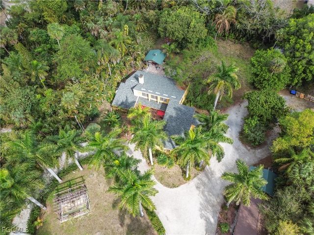 184 W Mariana AVE, North Fort Myers, FL 33903