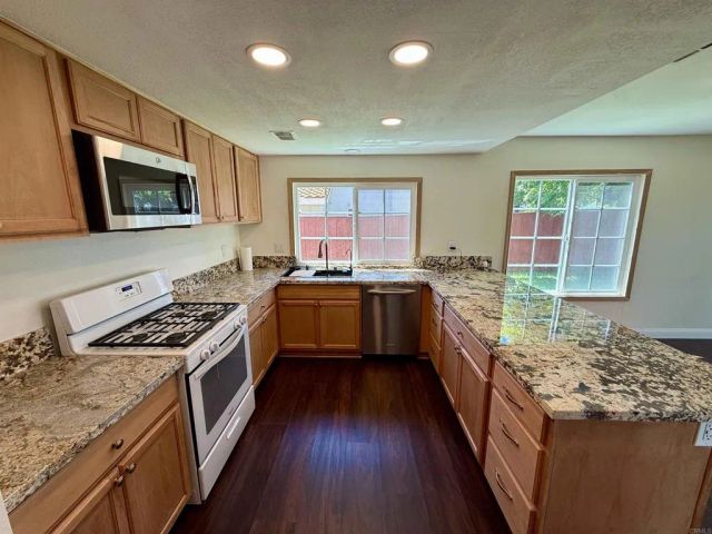 39787 Castile Avenue, Murrieta, CA 92562