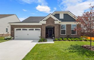 5681 Lewiston Road, Canton, MI 48188