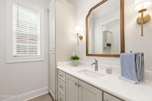 106 Carriage Lakes Drive, Youngsville, LA 70592