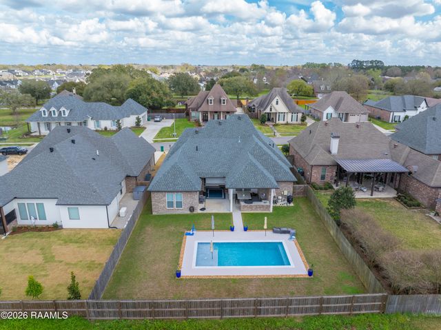 106 Carriage Lakes Drive, Youngsville, LA 70592