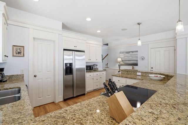 805 Jungle Road A, Edisto Island, SC 29438