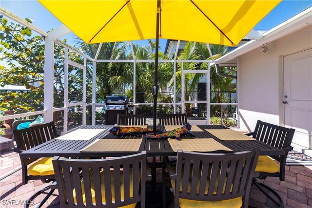 164 Trinidad ST, Naples, FL 34113