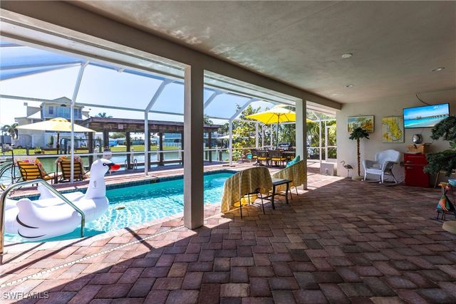 164 Trinidad ST, Naples, FL 34113