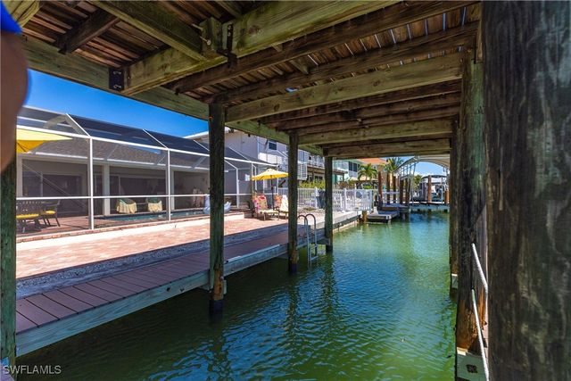 164 Trinidad ST, Naples, FL 34113