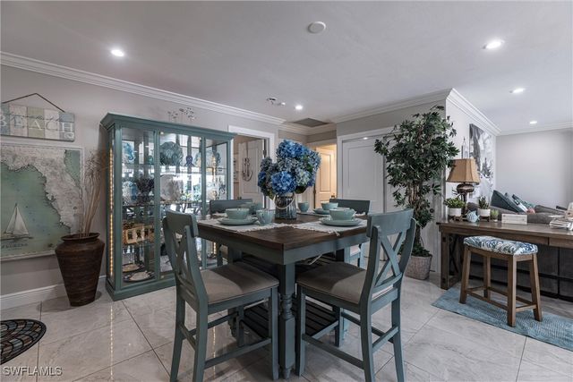 164 Trinidad ST, Naples, FL 34113