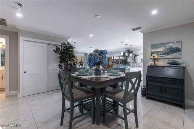 164 Trinidad ST, Naples, FL 34113