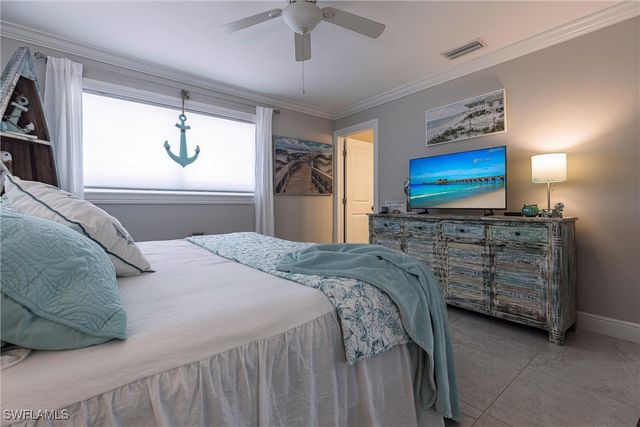 164 Trinidad ST, Naples, FL 34113