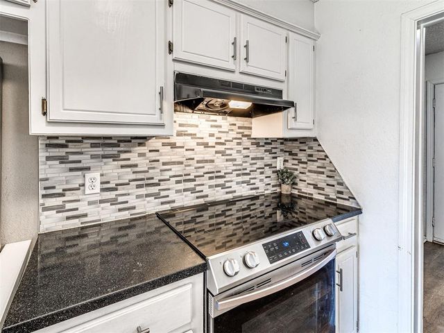 1416 Huntington Drive, Edmond, OK 73012