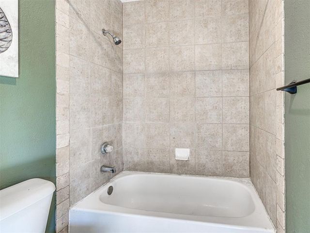 1416 Huntington Drive, Edmond, OK 73012