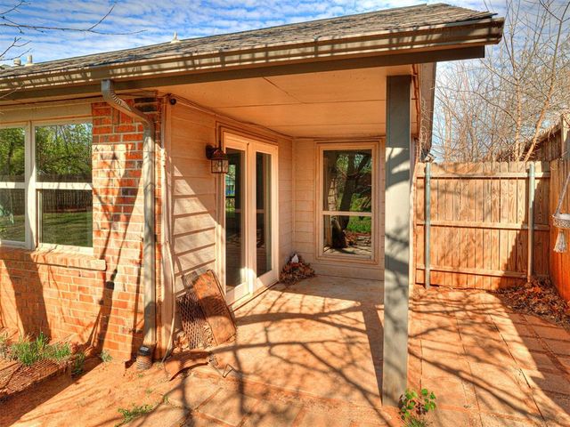 1416 Huntington Drive, Edmond, OK 73012