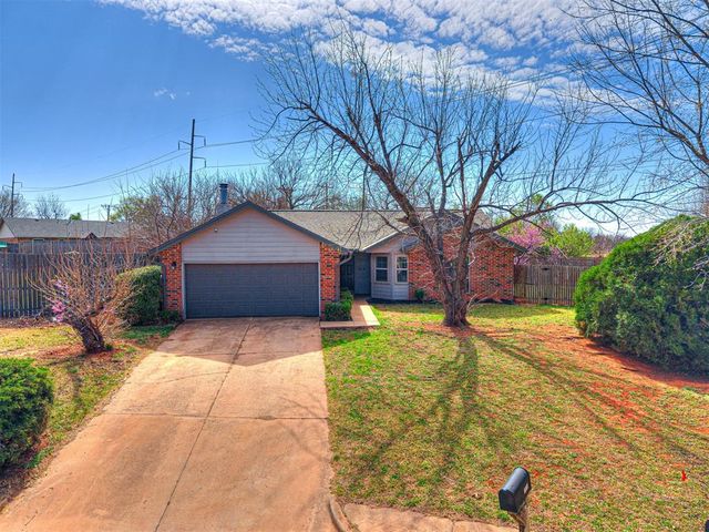 1416 Huntington Drive, Edmond, OK 73012