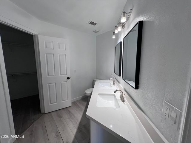 4568 W IVANHOE Street, Chandler, AZ 85226