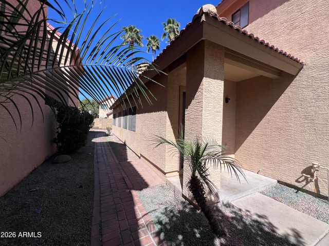 4568 W IVANHOE Street, Chandler, AZ 85226