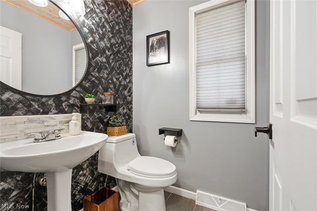 172 Morningview Circle, Canfield, OH 44406