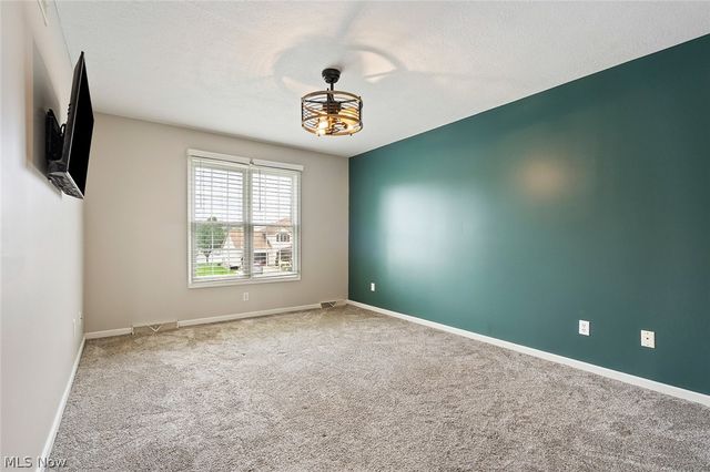 172 Morningview Circle, Canfield, OH 44406
