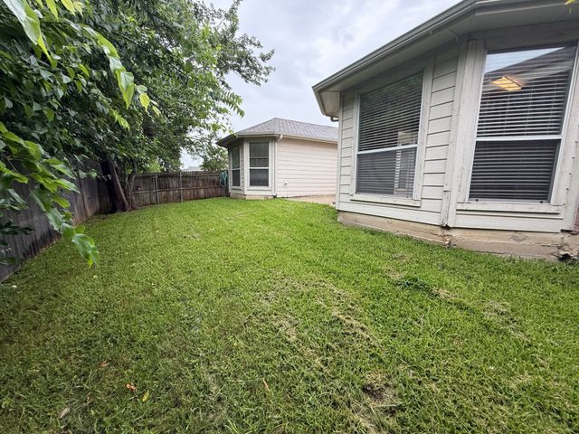 6105 Comfort Drive, Fort Worth, TX 76132
