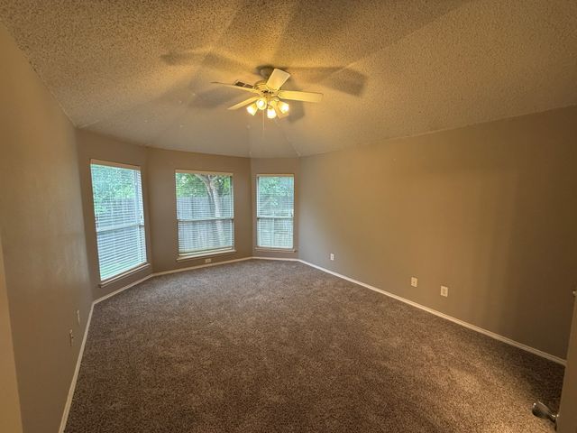 6105 Comfort Drive, Fort Worth, TX 76132