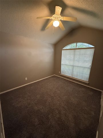6105 Comfort Drive, Fort Worth, TX 76132