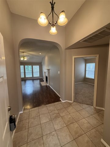 6105 Comfort Drive, Fort Worth, TX 76132