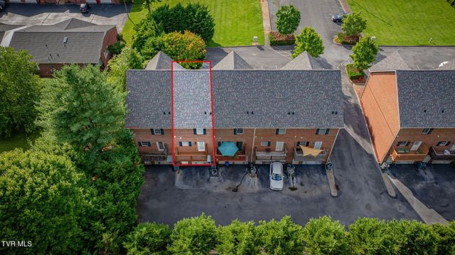 1709 Cherokee Road 304, Johnson City, TN 37604