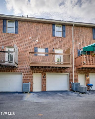 1709 Cherokee Road 304, Johnson City, TN 37604