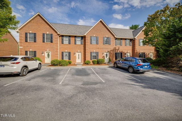 1709 Cherokee Road 304, Johnson City, TN 37604