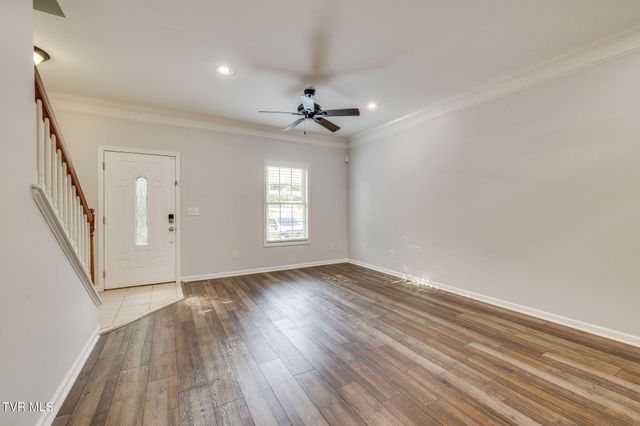 1709 Cherokee Road 304, Johnson City, TN 37604