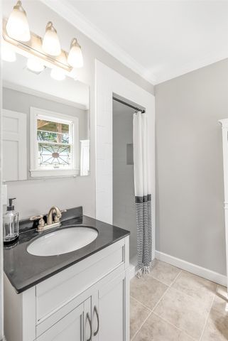 381 Leo Avenue, Shreveport, LA 71105