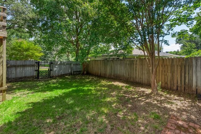 381 Leo Avenue, Shreveport, LA 71105