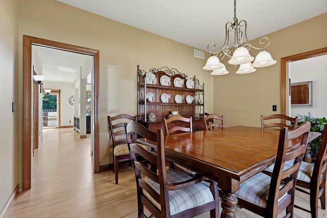 1606 S Carver LANE, Appleton, WI 54914