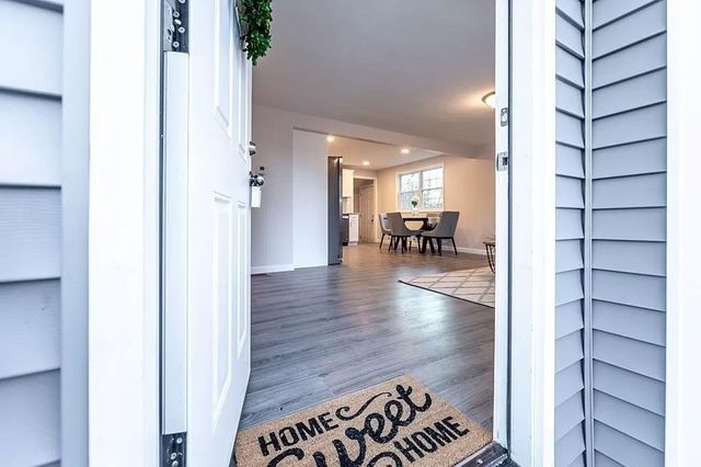 175 Pringle St, Tewksbury, MA 01876