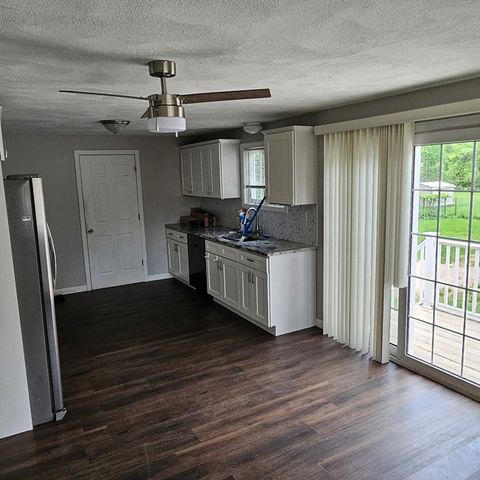 175 Pringle St, Tewksbury, MA 01876
