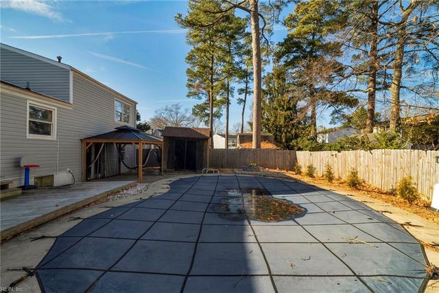 512 Concord DR, Hampton, VA 23666