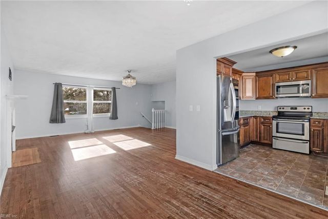 512 Concord DR, Hampton, VA 23666