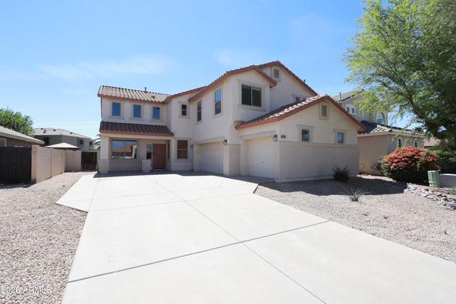 1635 E Debbie Drive E, San Tan Valley, AZ 85140