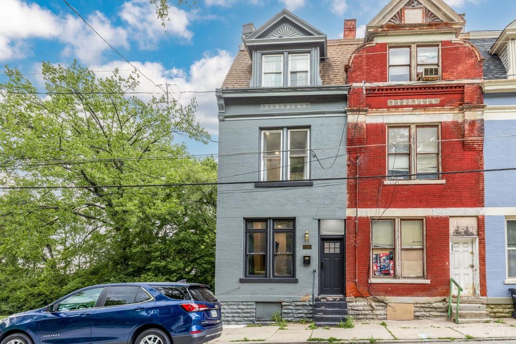 2237 Loth Street, Cincinnati, OH 45219