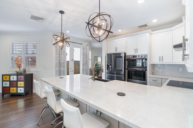 518 SW 9th St 518, Fort Lauderdale, FL 33315