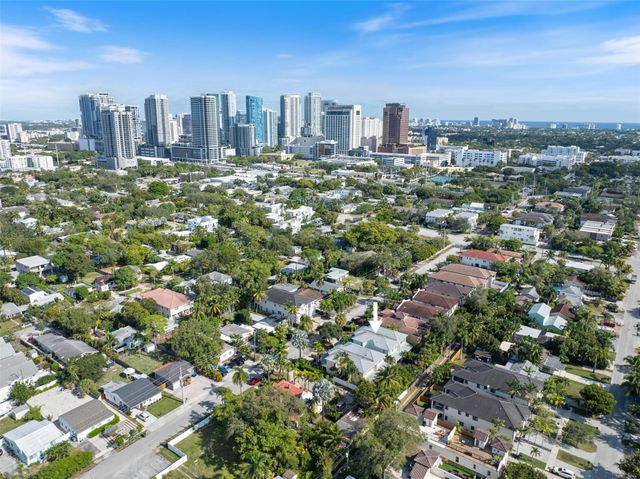 518 SW 9th St 518, Fort Lauderdale, FL 33315