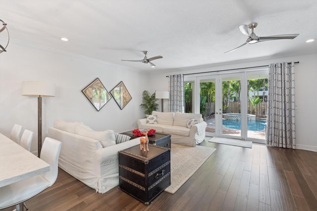 518 SW 9th St 518, Fort Lauderdale, FL 33315