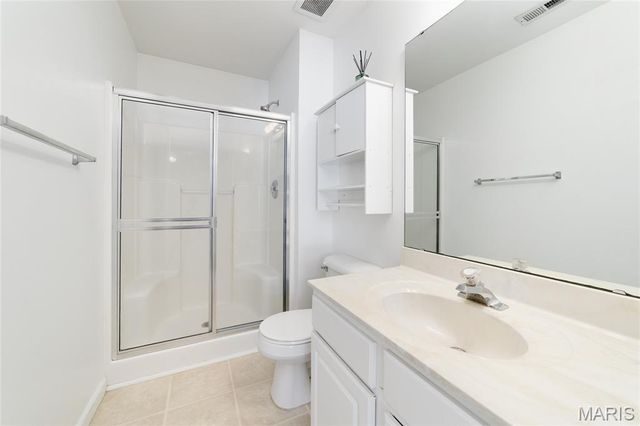 410 Benton Drive L, St Peters, MO 63376