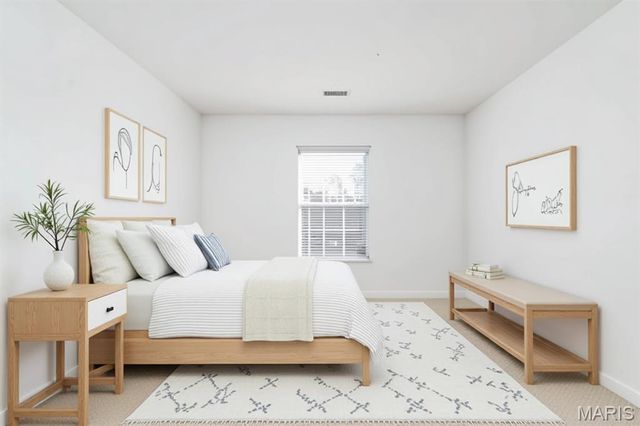 410 Benton Drive L, St Peters, MO 63376