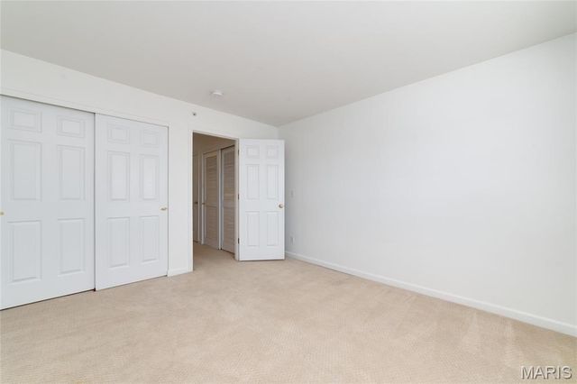 410 Benton Drive L, St Peters, MO 63376