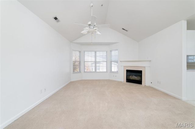 410 Benton Drive L, St Peters, MO 63376