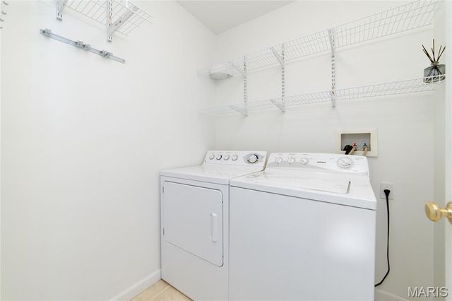 410 Benton Drive L, St Peters, MO 63376