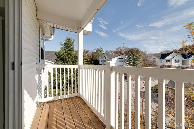 410 Benton Drive L, St Peters, MO 63376